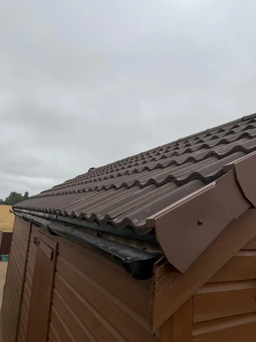 Garage roof in Redland 49 tile and a torch-on felt summer house roof, image 7