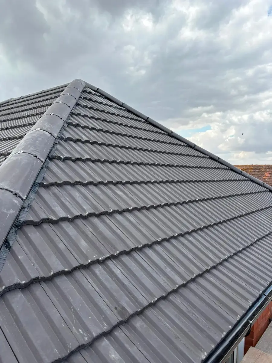 Full re-roof with a dry-fix ridge