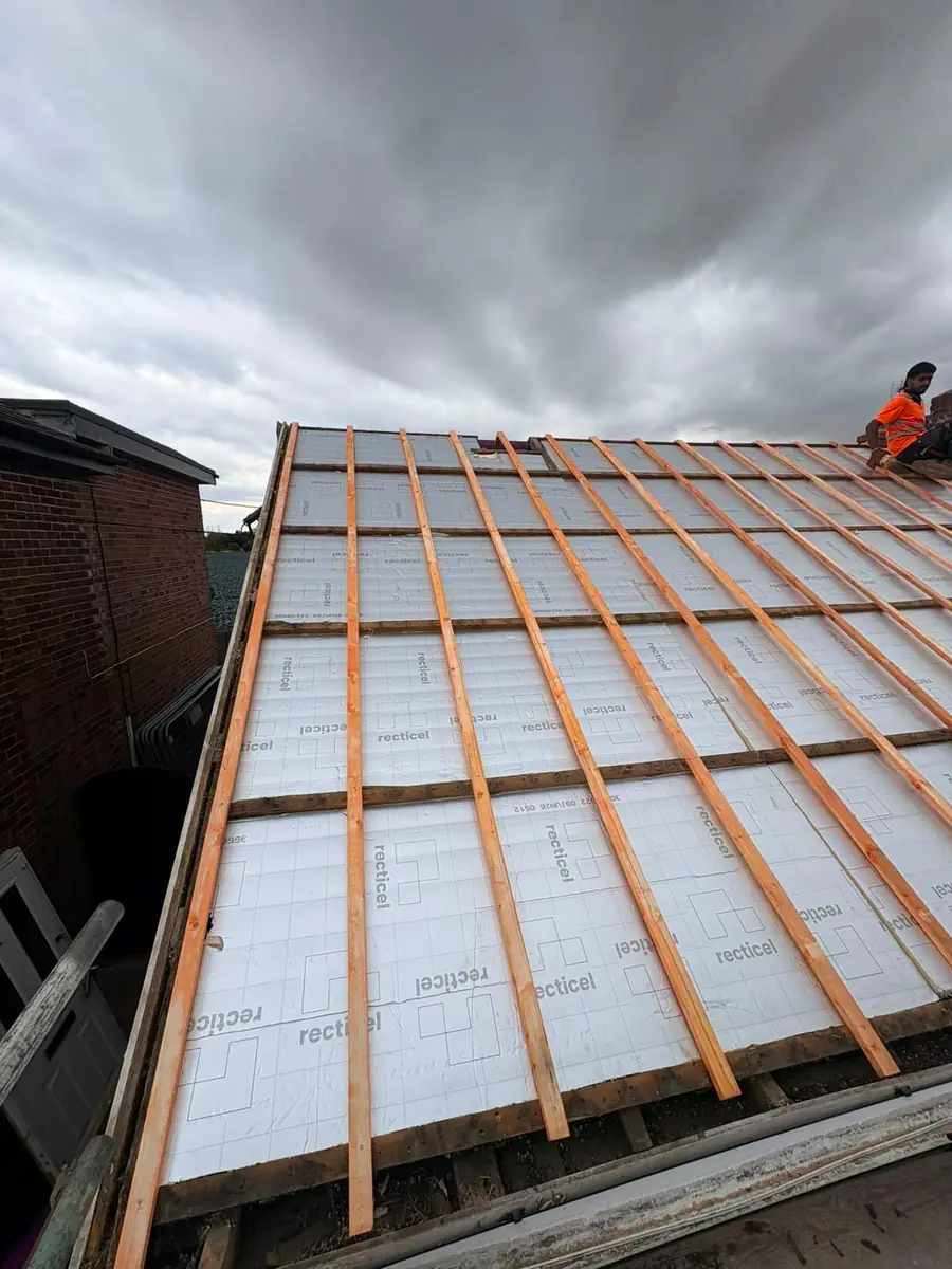 Slate roof replacement, and a fibreglass flat roof rebuilt in EPDM rubber, image 18