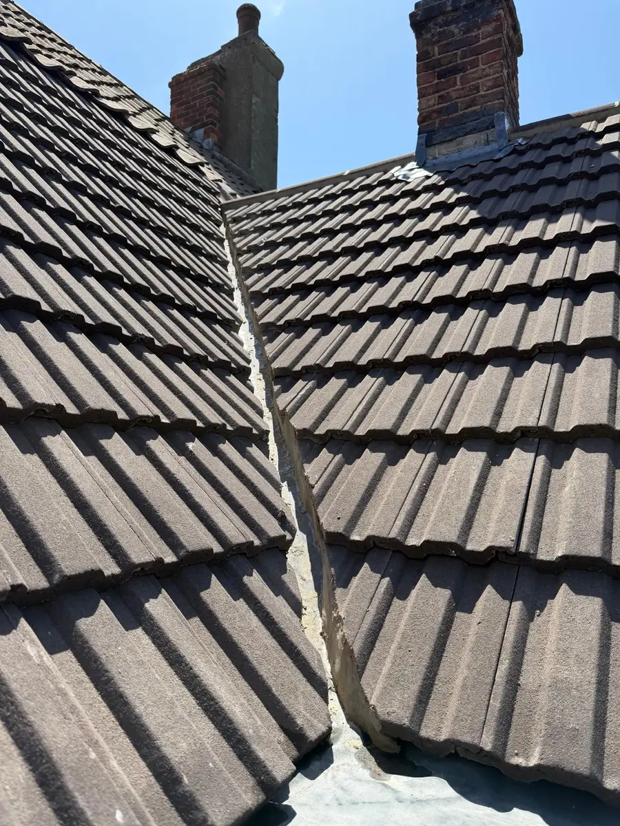 Roof replacement in Redland 49 concrete tile, with new rafters, image 3